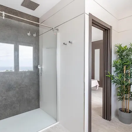 Luxury Apartment Nerja